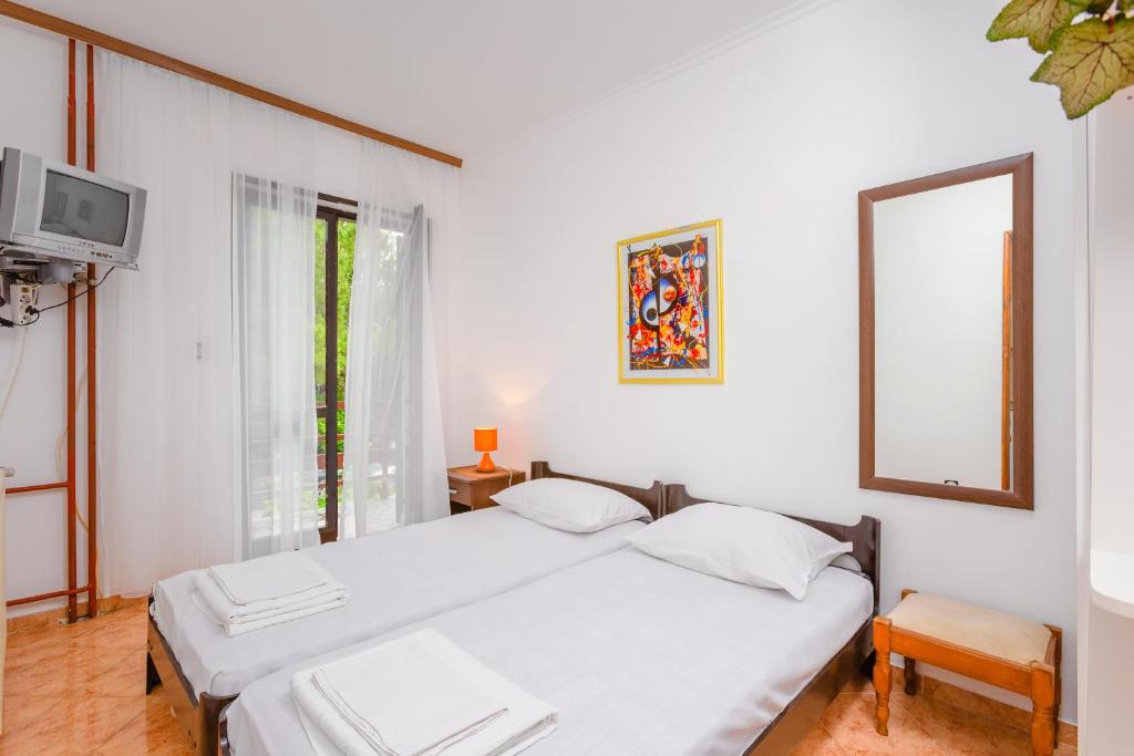 Фотография из галереи Franeta Apartments в Будве