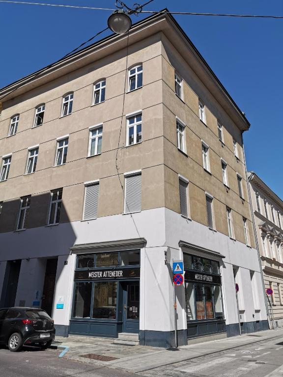 Budova, v ktorej sa apartmán nachádza