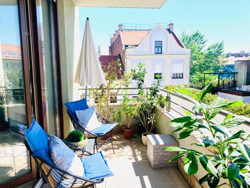 Balkón alebo terasa v ubytovaní Sunny Deluxe Apt. & Terrace