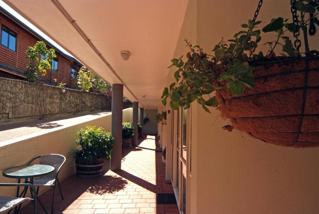 Baycourt Lakefront Motel - Resim 9