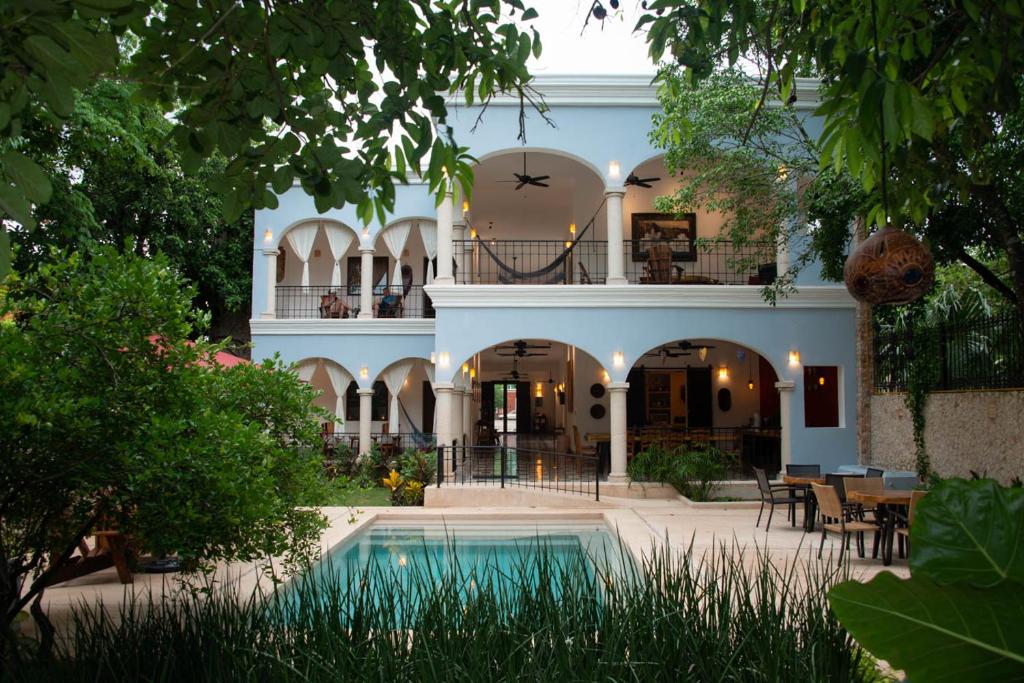 Bazén v ubytování Hotel Posada San Juan nebo v jeho okolí
