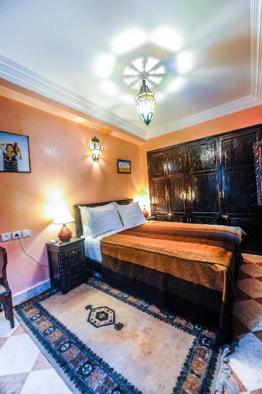 Postel nebo postele na pokoji v ubytování Riad Errabii & Spa