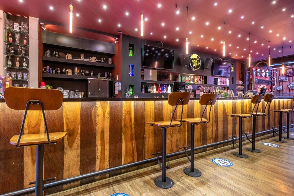 Lounge nebo bar v ubytování Hotel Black Usaquen