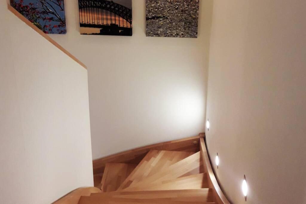 Kép Peaceful Designer Home 50 meters from Lake Balaton, Ideal for Families szállásáról Balatonakarattyán a galériában