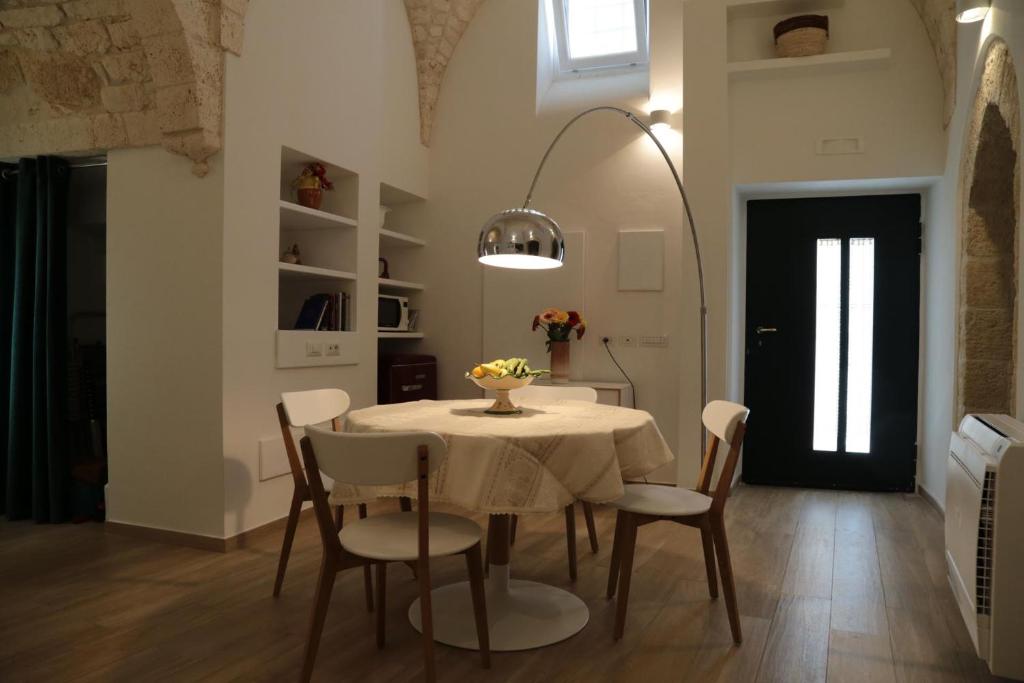 Posezení v ubytování Chianca d l'ora - White Stone Suite