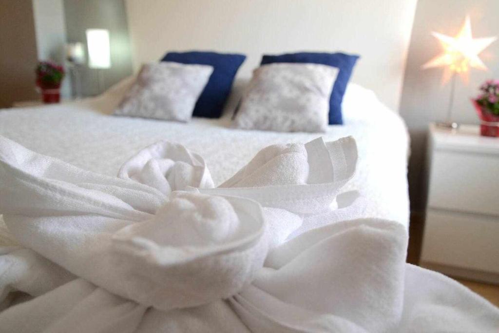 Posteľ alebo postele v izbe v ubytovaní Apartamento playa arenal Calpe Grupo Terra de Mar, alojamientos con encanto