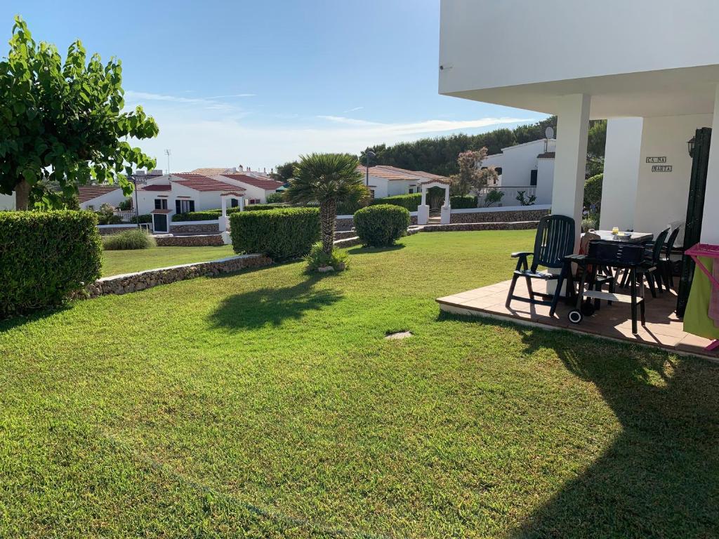 Fotografie z fotogalerie ubytování Ca la Marta apartamento con piscina y jardín a 150m de la playa v destinaci Arenal d'en Castell