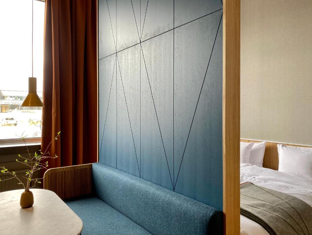 Postel nebo postele na pokoji v ubytování Mornington Hotel Bromma