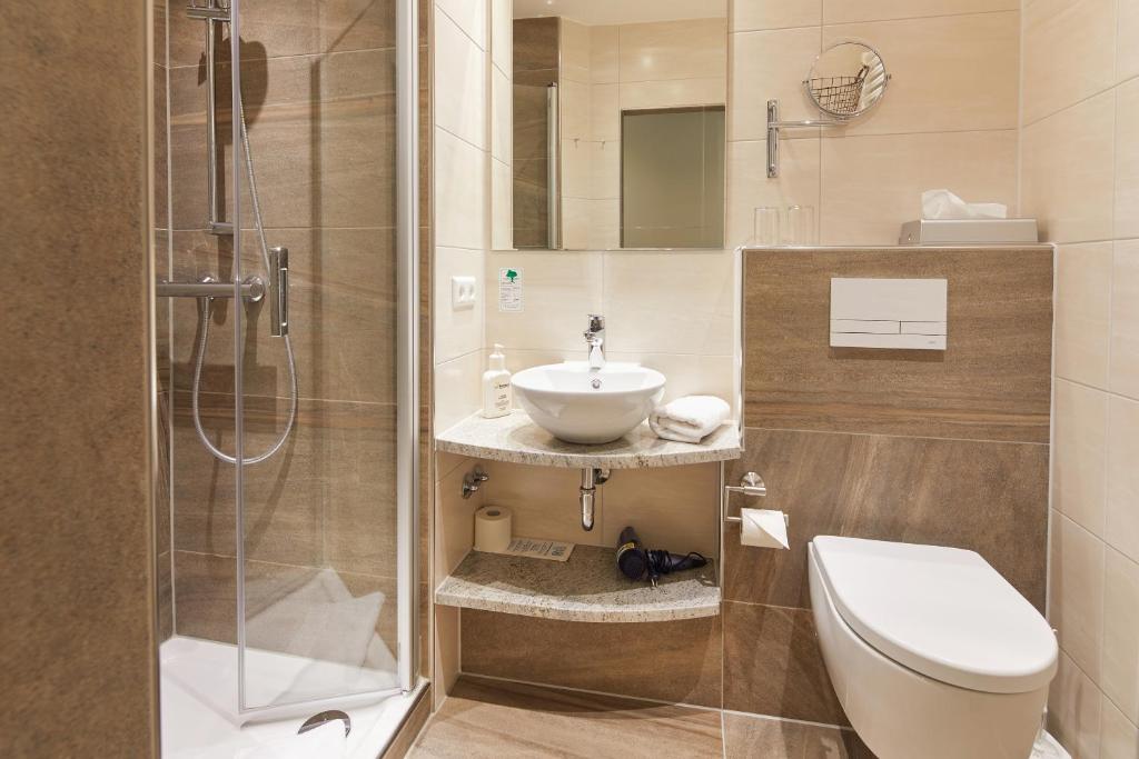 Koupelna v ubytování Hotel Sonneck