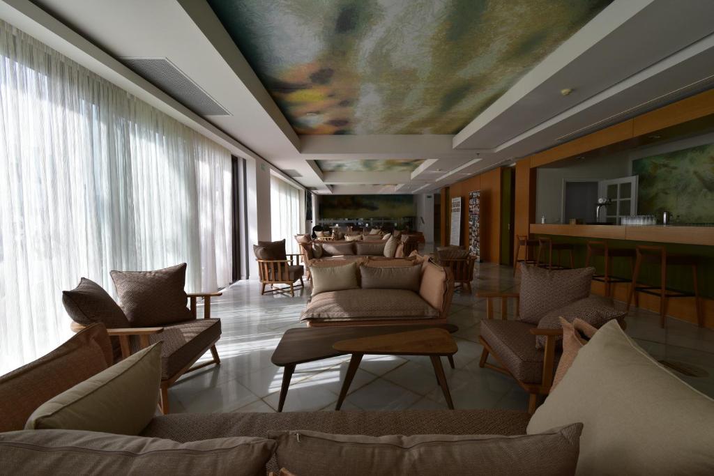 Posezení v ubytování Geraniotis Hotel and Resort