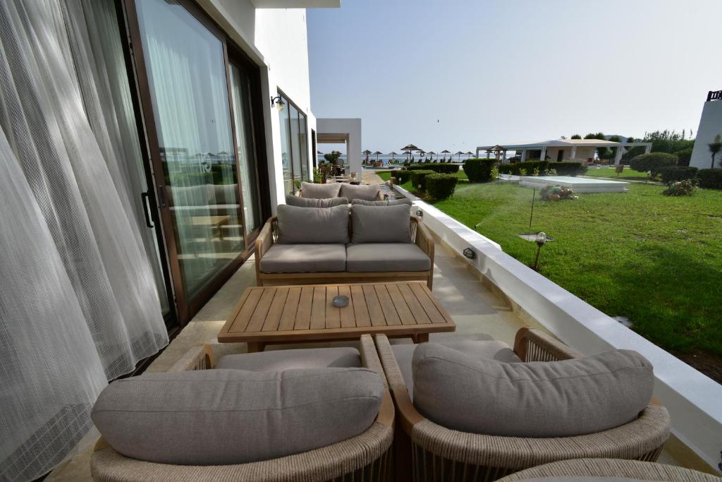 Posezení v ubytování Geraniotis Hotel and Resort