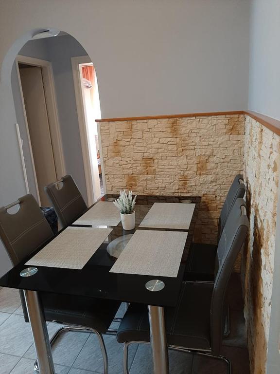 Posedenie v ubytovaní Major család apartman