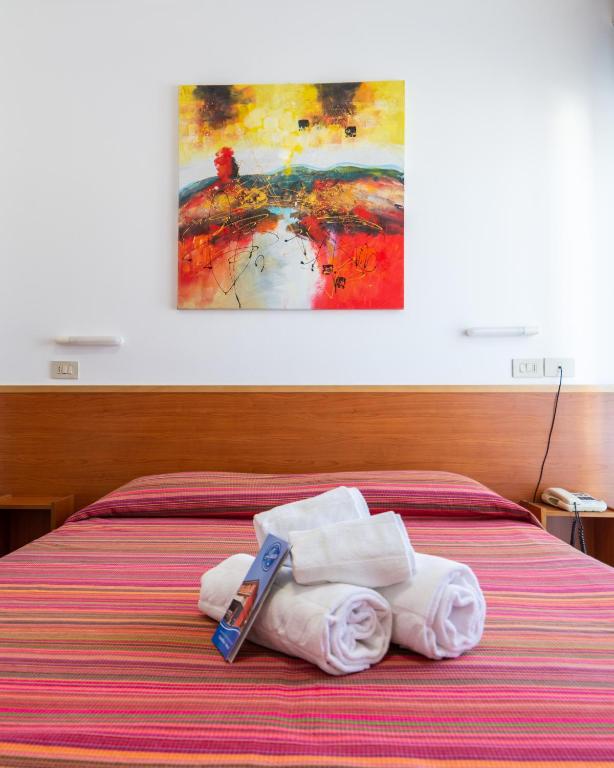 Hotel Laura - Tweepersoonskamer Met Balkon