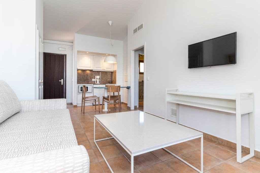 Calallonga Hotel Menorca, Mahón – Precios actualizados 2023