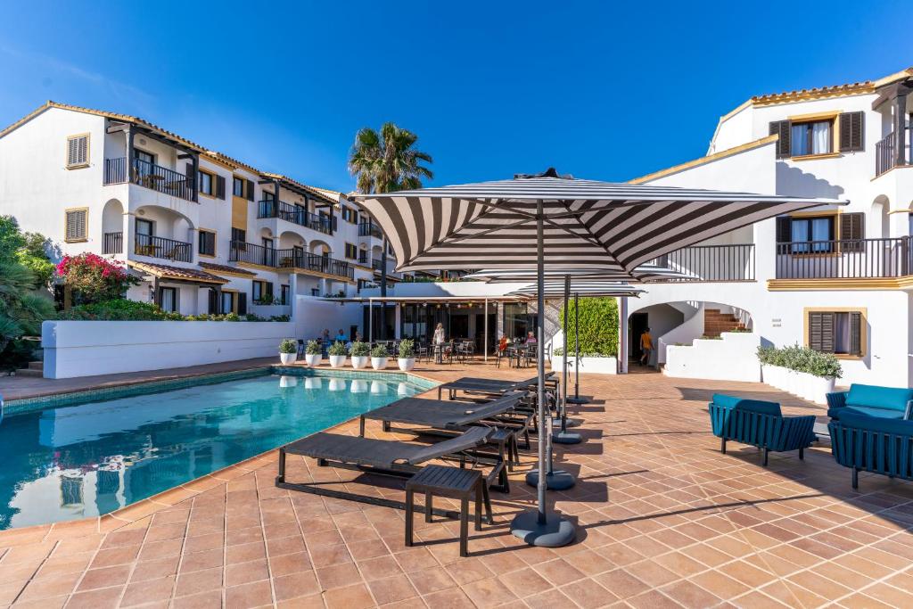 Aparthotel HG Cala Llonga, Mahón – Updated 2022 Prices