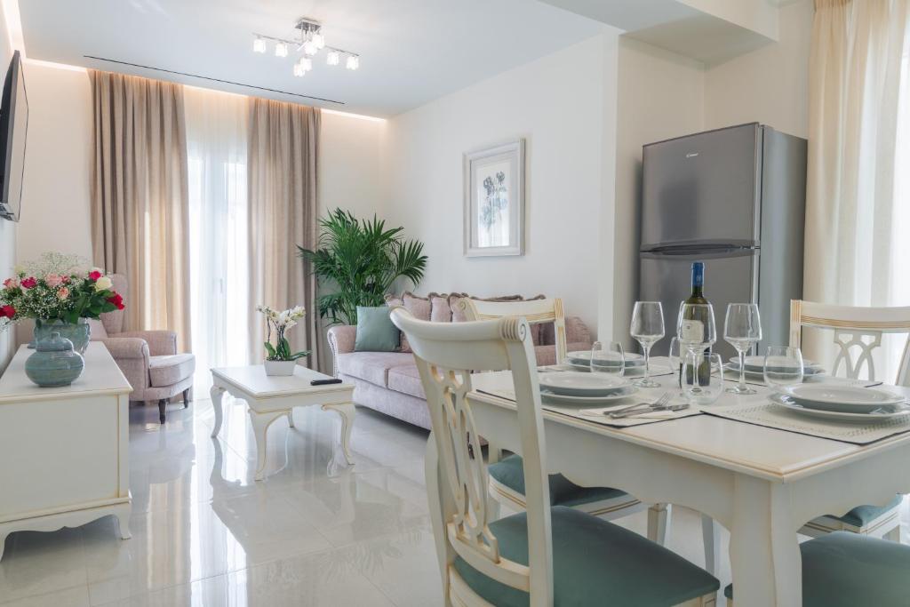 Posezení v ubytování Narya Luxury Apartment
