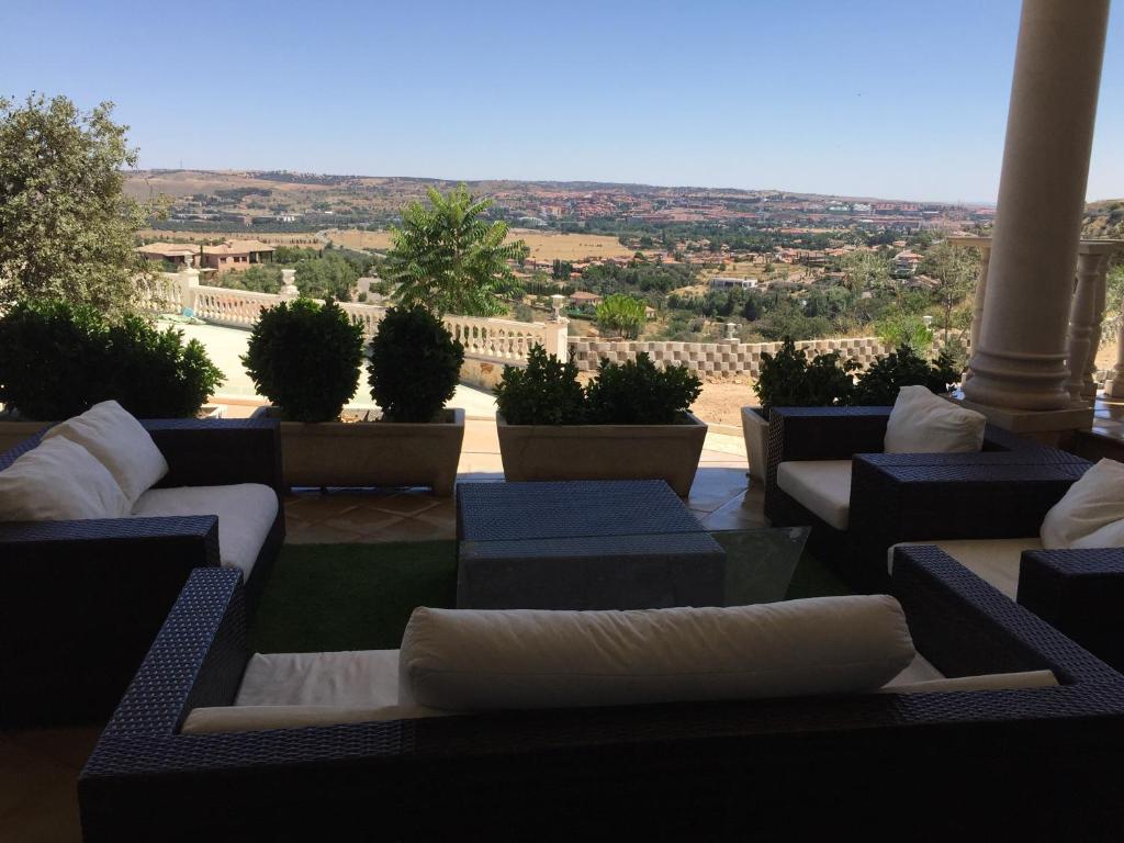 Posedenie v ubytovaní La Casa del Tejado Verde Toledo