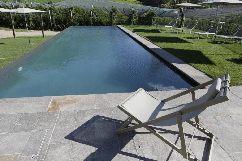Bazén v ubytování BNB Garni Kreithof nebo v jeho okolí