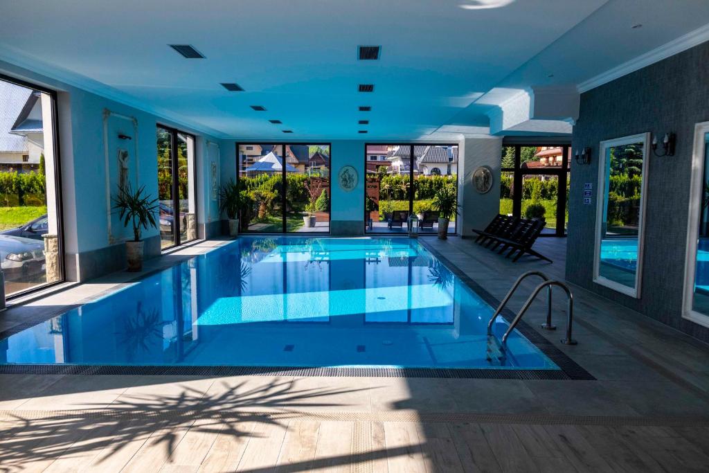 Hotel Paryski Art & Business Zakopane - Basen Jacuzzi Sauna Małpi Gaj