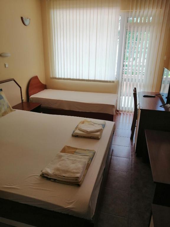 Triple Room with Balcony