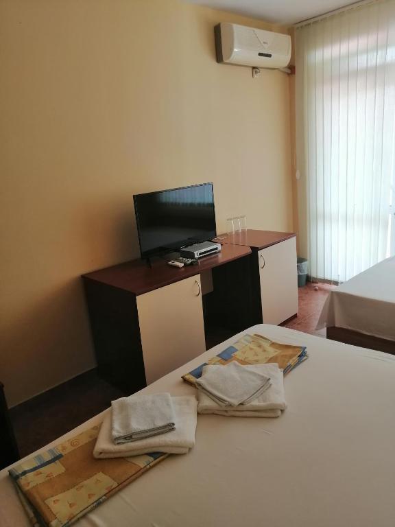 Triple Room with Balcony