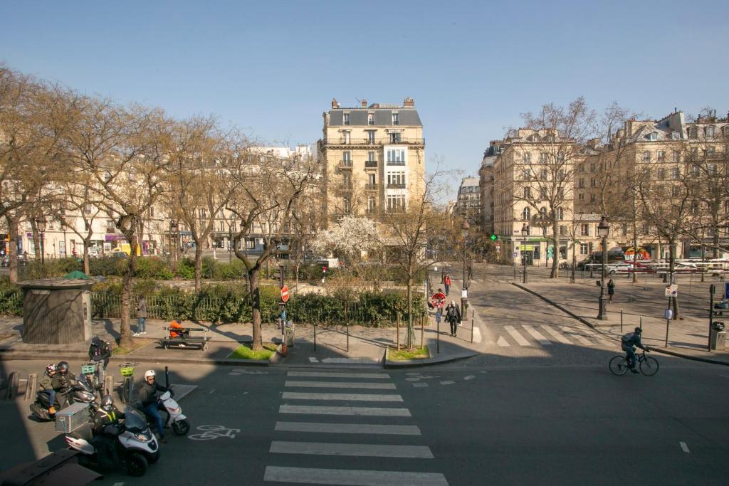 TIMBAUD - CANAL St MARTIN, Paris – Updated 2023 Prices
