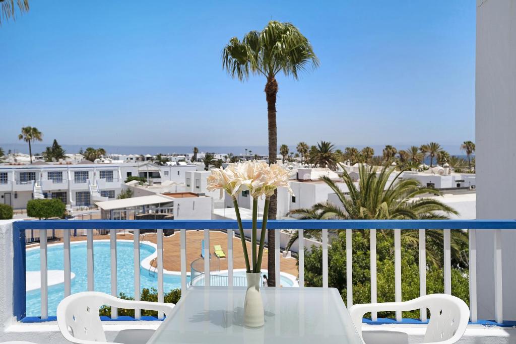 Apartamento con vista piscina, Puerto del Carmen – Updated ...