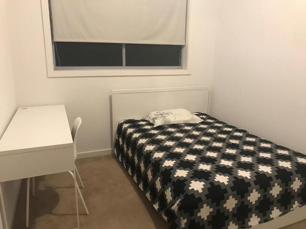 A Nice New Room - Housity