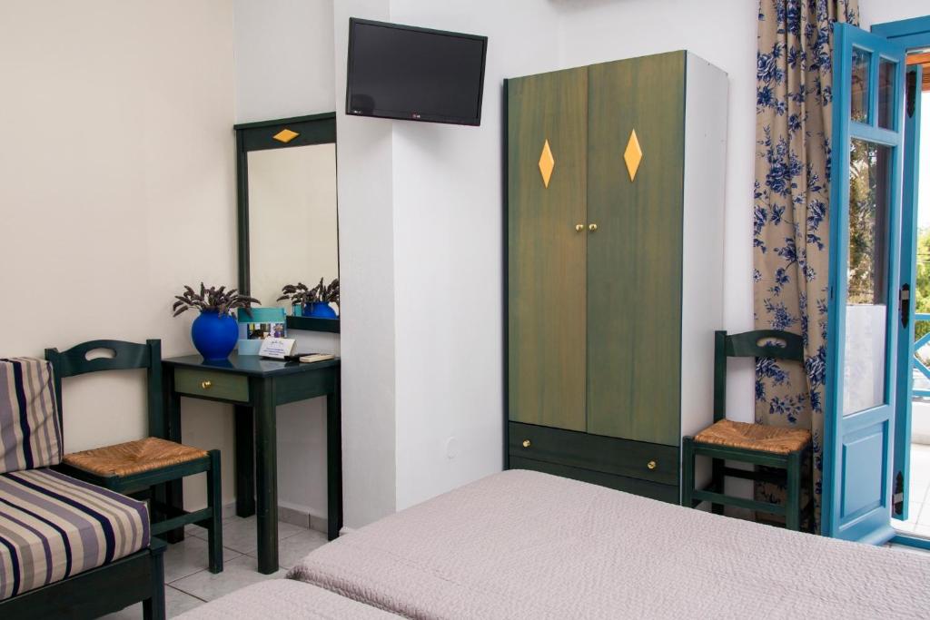 Villa Irida - Triple Room With Sea View
