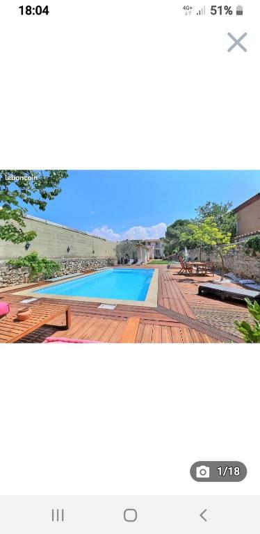 Gite du stade Grand Studio 2 lits parking - Studio With Pool View