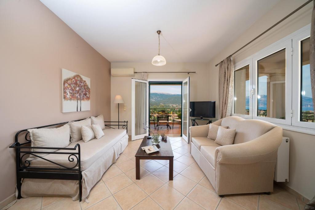 Maria's Apartments - 1