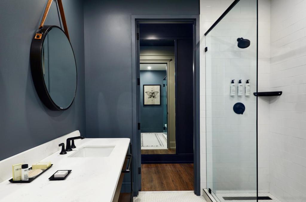 The Grady Hotel photo