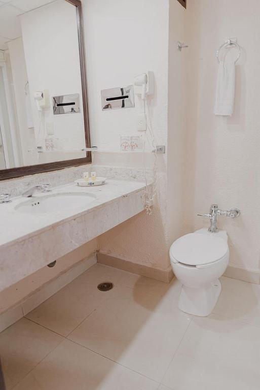 Koupelna v ubytování Hotel Los Aluxes