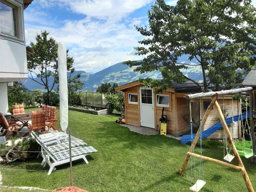 Výhľad na hory alebo výhľad na hory priamo z apartmánu