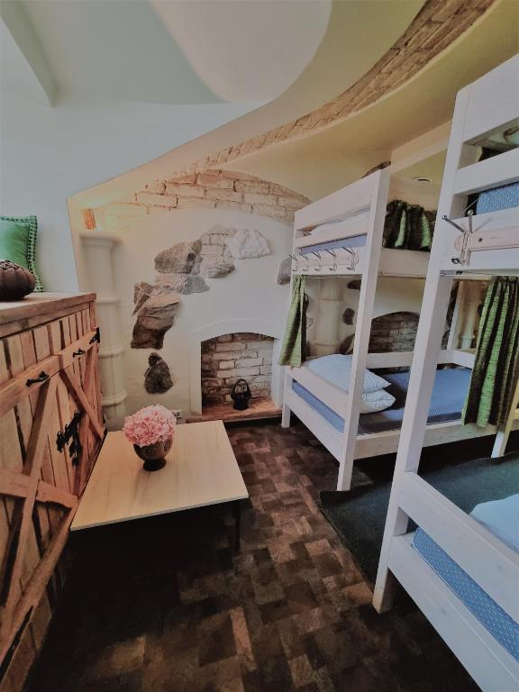 Postel nebo postele na pokoji v ubytování HelloVilniusHostel