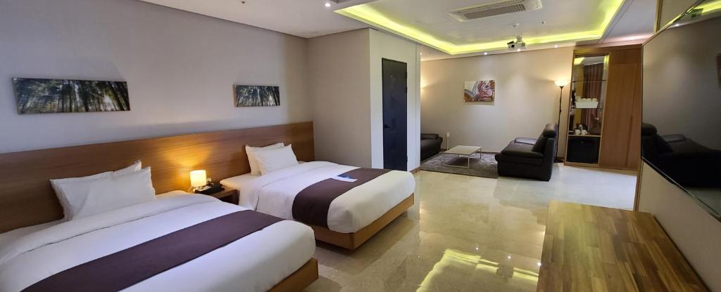 Benikea Hotel Yangsan photo