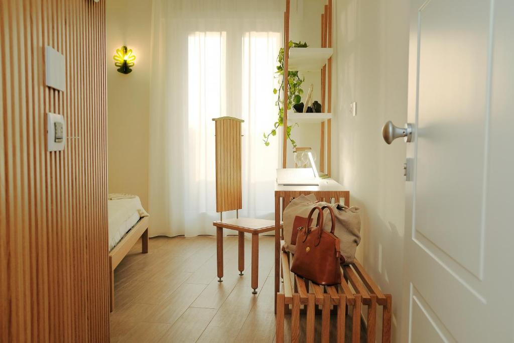 Fotografia z galérie ubytovania Sighé Boutique Rooms - Stanze vicine all'Ospedale Panico - Soggiorno Elegante a pochi minuti di auto da Castro, Tricase Porto e Marina Serra v destinácii Tricase