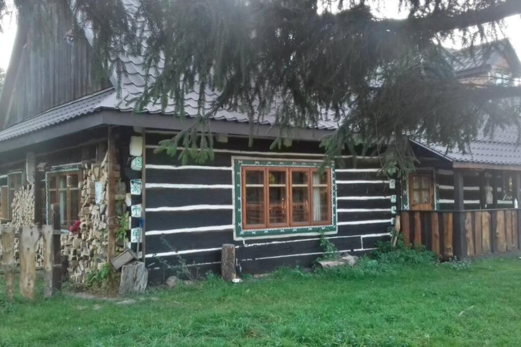 Molfar, Beskid Niski , połowa domu