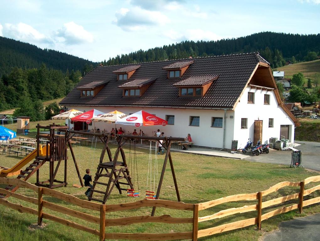 Rakennus, jossa guesthouse sijaitsee