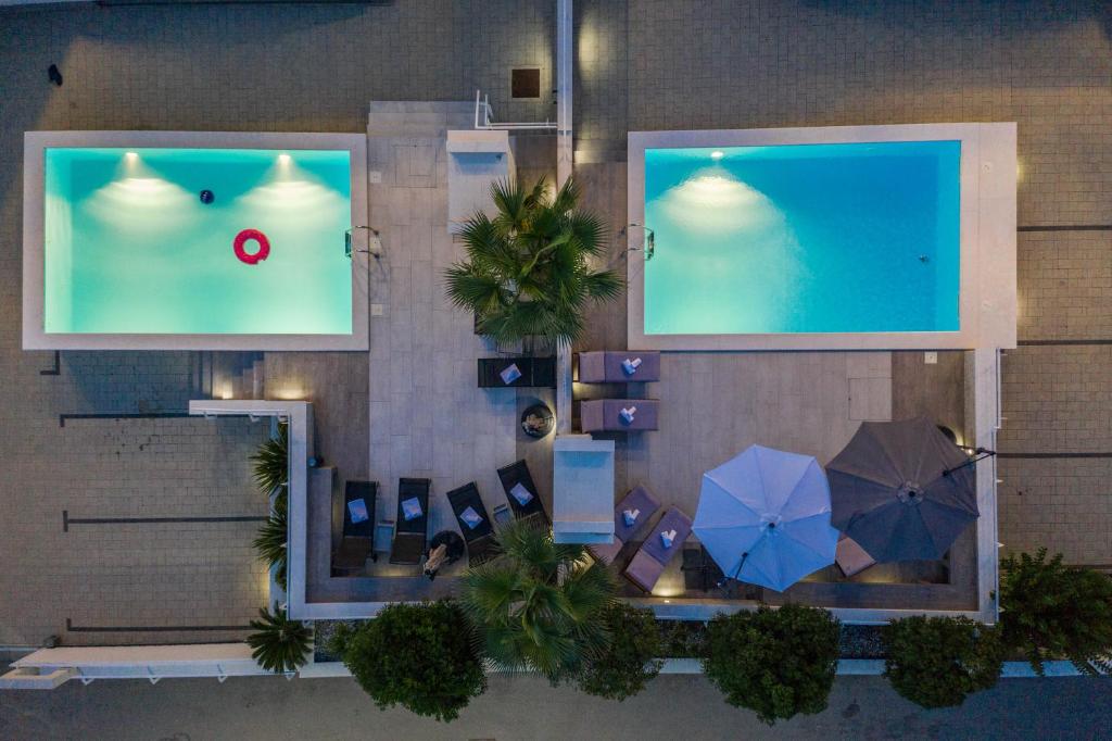 Fotografie z fotogalerie ubytování Apartments & Rooms Danivan Pool Villas v Novalji