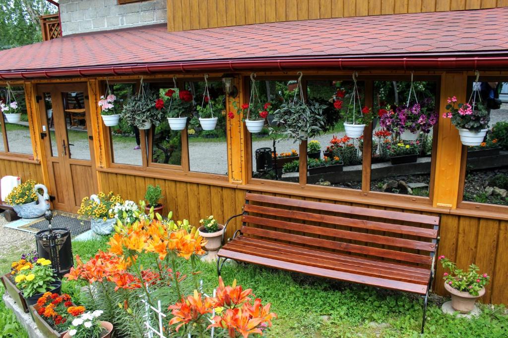 Zahrada ubytování Садиба "У Валентини"