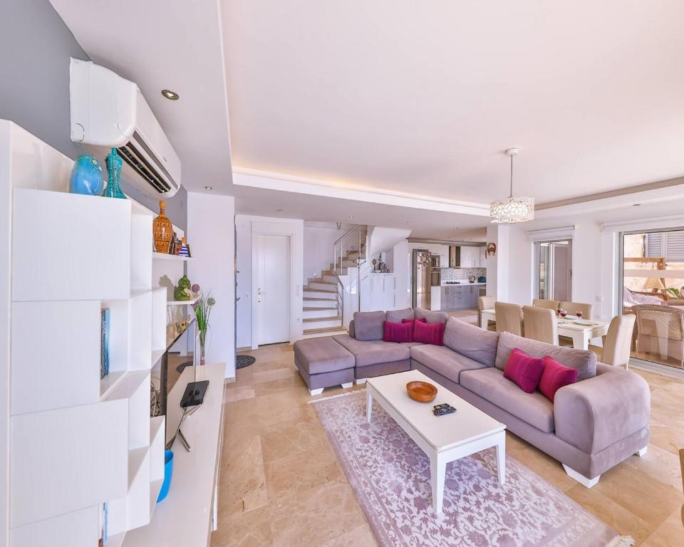 Posezení v ubytování Villa Troya Kas Peninsula