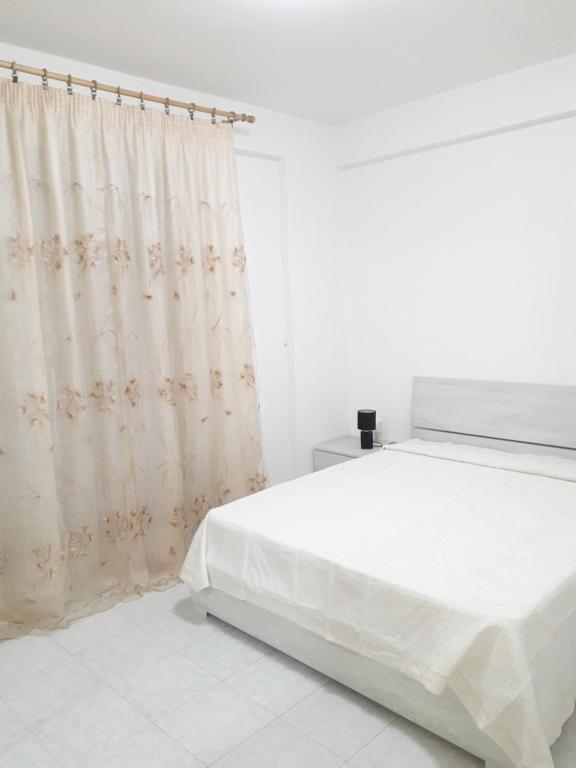 Zdjęcie z galerii obiektu Casa vacanze Ginevra w mieście Fondachello