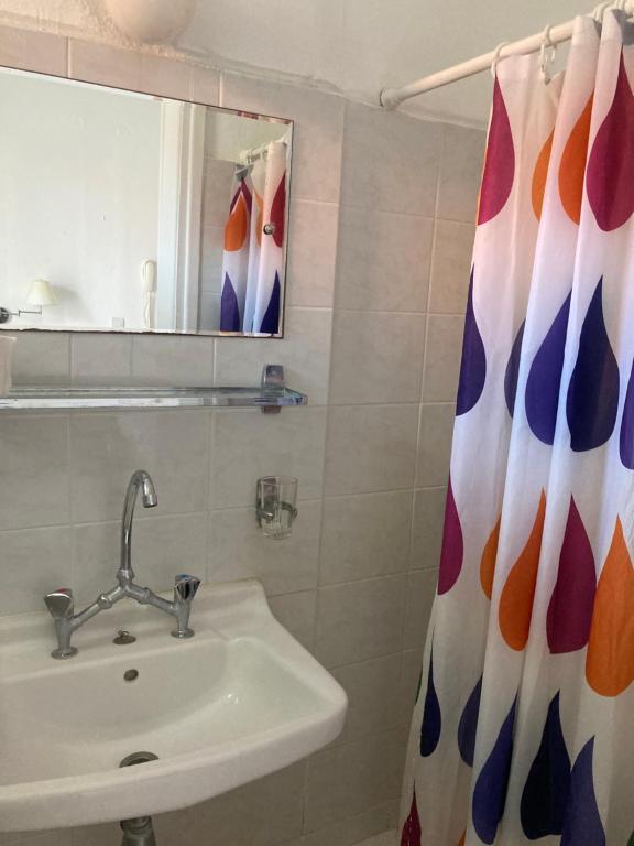Koupelna v ubytování Hotel Galini