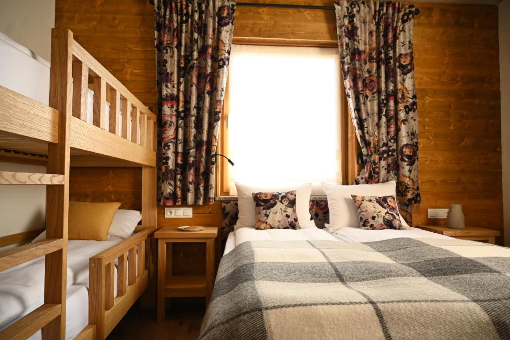 APARTAMENTY U HARREGO BOUTIQUE SPA masaże, sauna, tężnia solankowa , balkon , taras , klimatyzacja , parking - 11