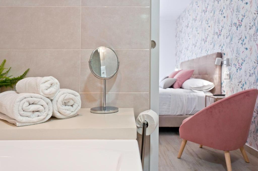 Destino Guadalest - Apartments by Cases Noves, Guadalest ...