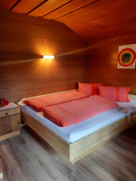 Posteľ alebo postele v izbe v ubytovaní Hauserbauer - AusZEIT in Rauris