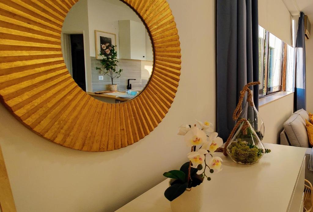 Stylish and Elegant Studio - Best View and Location in Coimbra Downton - 10