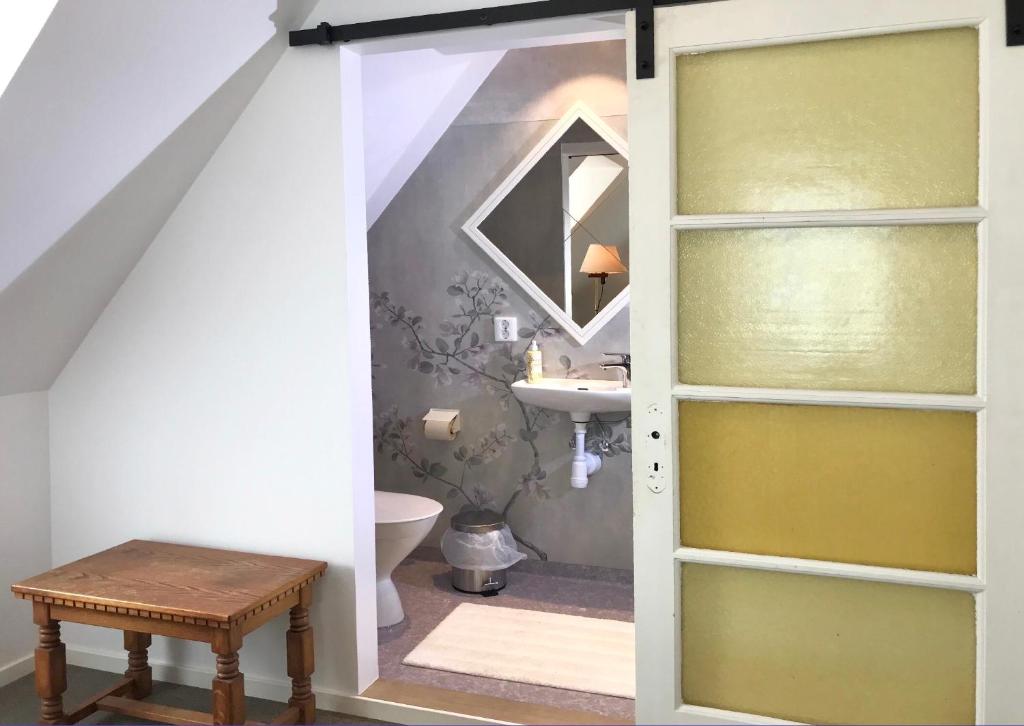 Koupelna v ubytování Tryde 1303 B&B på Österlen