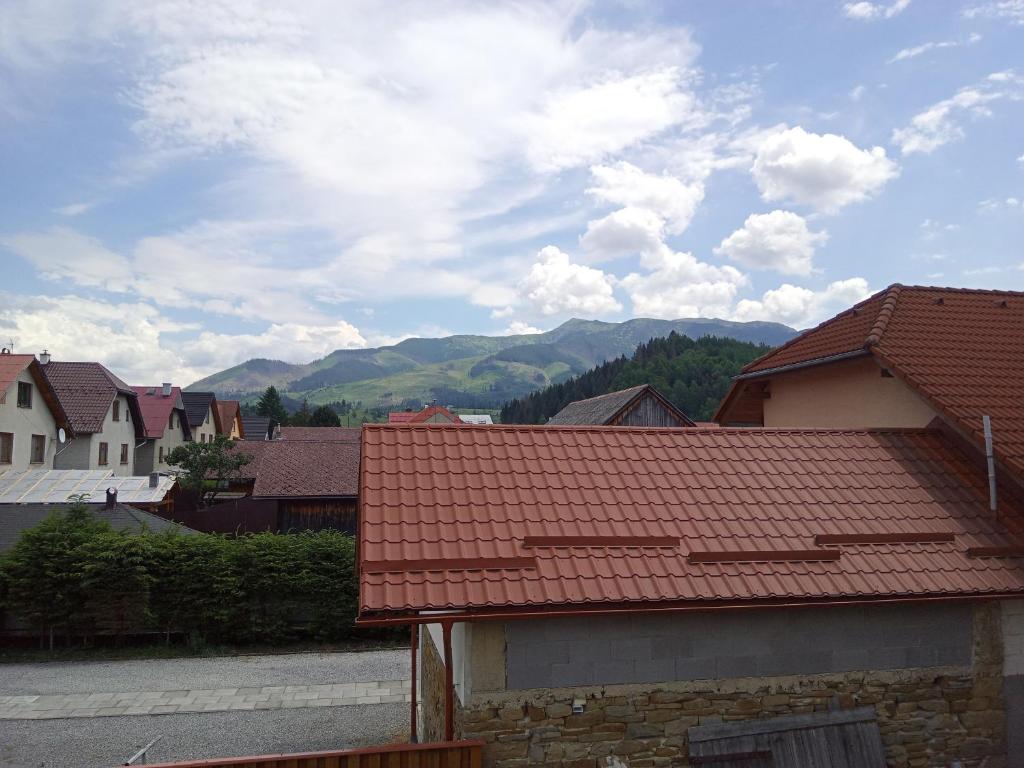 Nespecifikovaný výhled na hory nebo výhled na hory při pohledu z apartmánu
